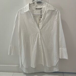Zara White Embroidered Top- Size XS; New with Tags
